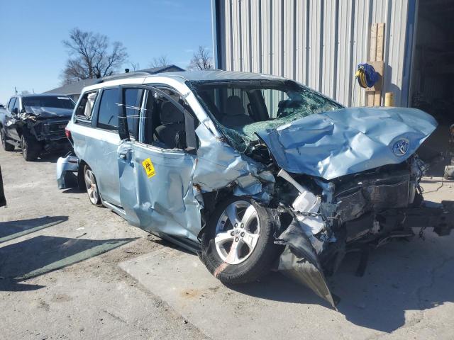 2016 TOYOTA SIENNA LE 5TDKK3DC4GS702161