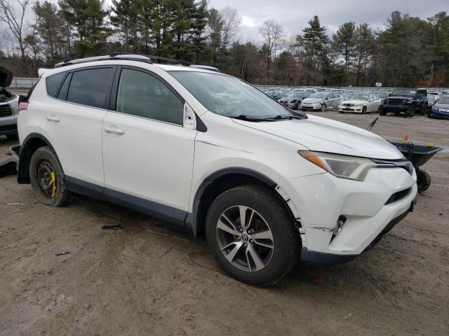 2016 TOYOTA RAV4 XLE - JTMRFREV7GJ076690