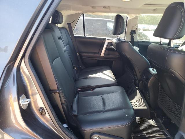 2018 TOYOTA 4RUNNER SR - JTEBU5JR5J5575587