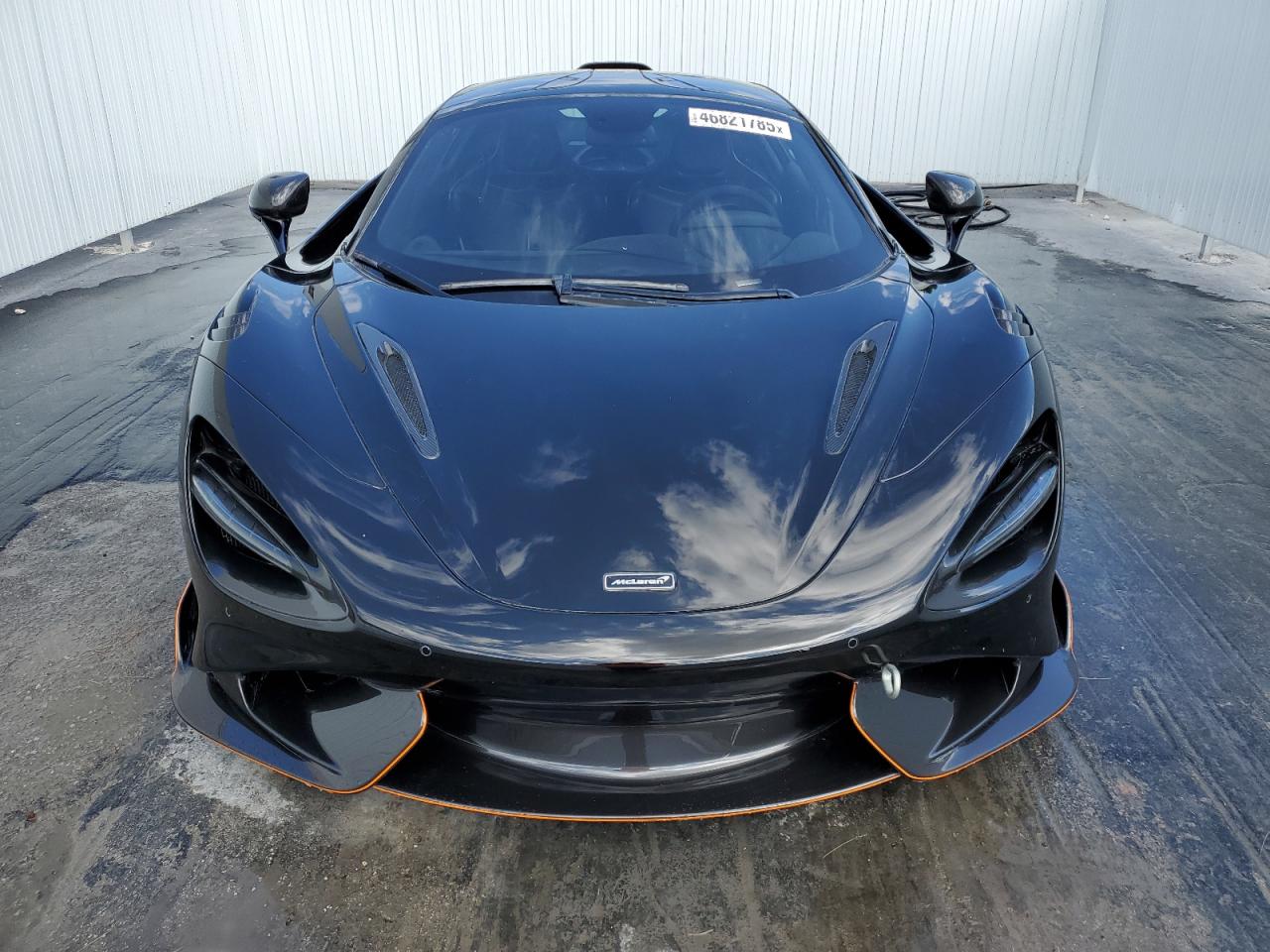 MCLAREN 765LT