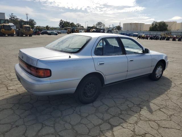 Vin: jt2sk12e8r0225368, lot: 50268275, toyota camry le 19943