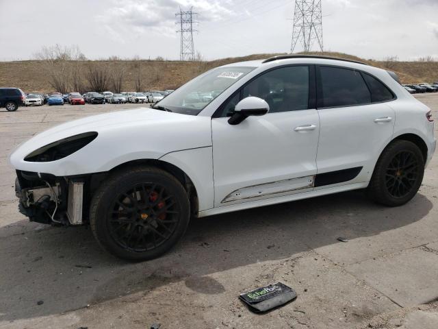 PORSCHE MACAN GTS