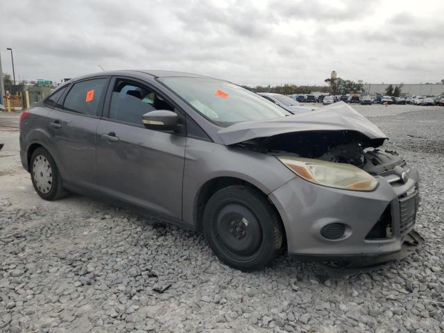 Vin: 1fadp3f24dl306944, lot: 47804695, ford focus se 20134