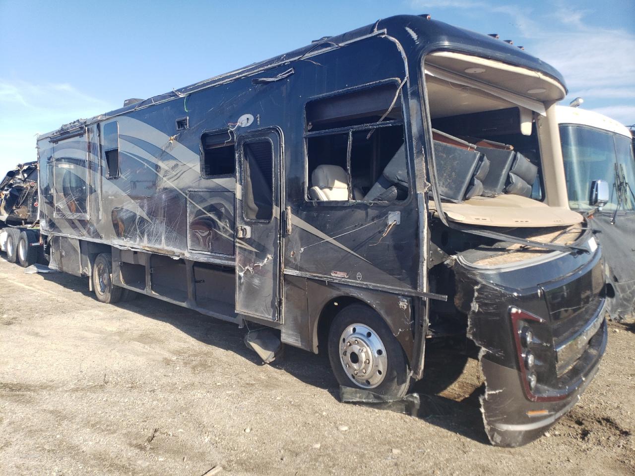 Lot #3265971520 2019 FORD F53