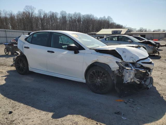Vin: 4t1g11ak3lu315627, lot: 48617725, toyota camry se 20204