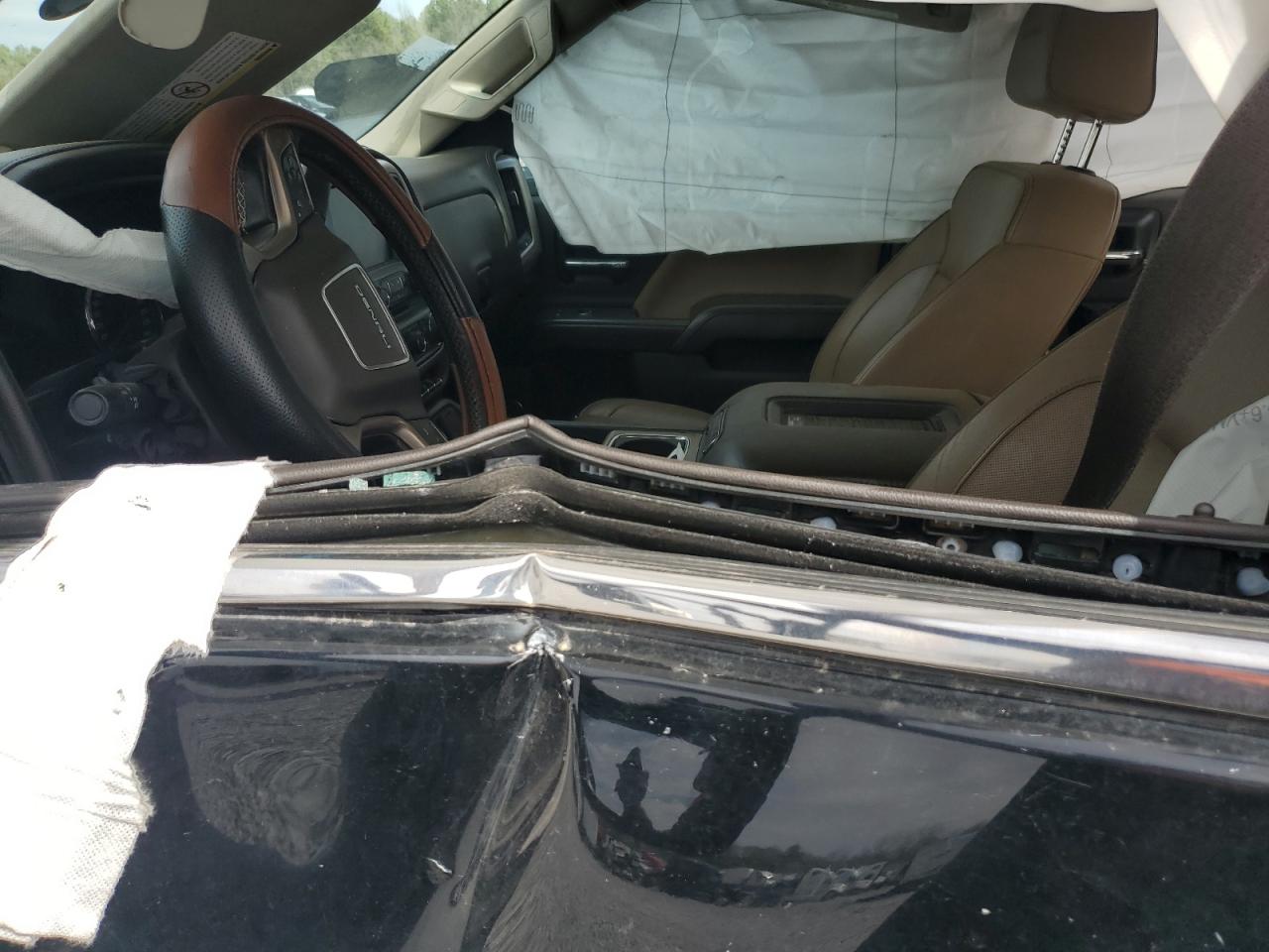 GMC SIERRA K2500 DENALI