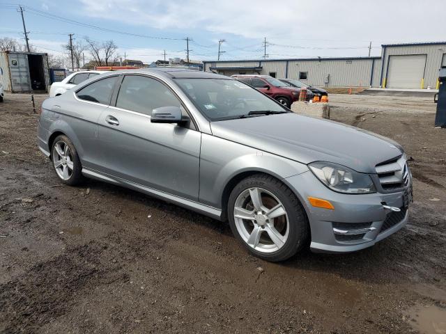 Vin: wddgj4hbxdg025337, lot: 49922985, mercedes-benz c-class 250 20134