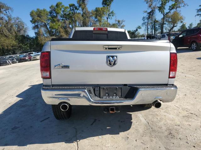 2018 RAM 1500 SLT 1C6RR6GTXJS123544