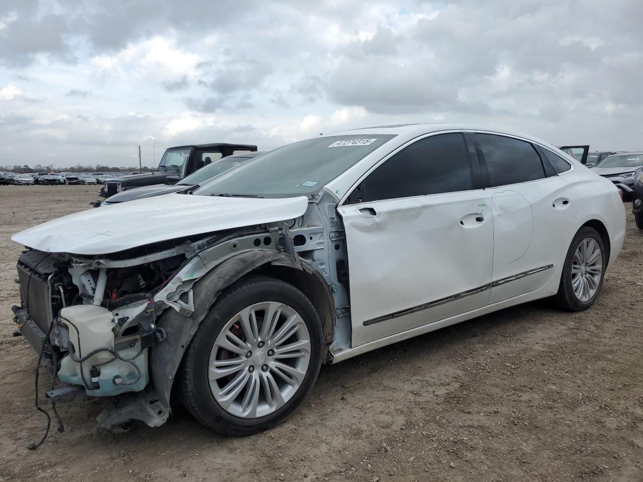 1G4ZP5SZ1JU127289 BUICK LACROSSE E 2018