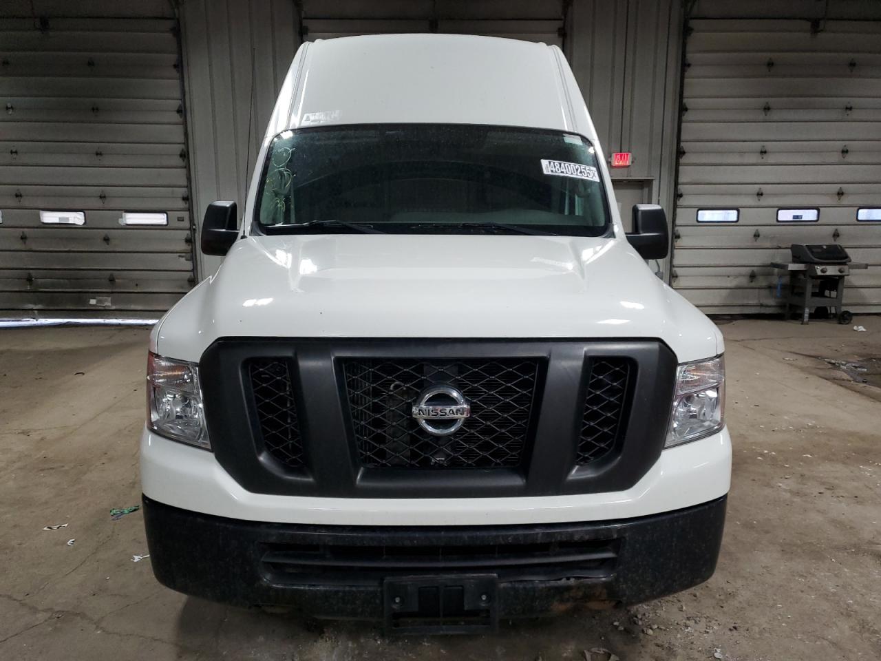 NISSAN NV2500 2500 S