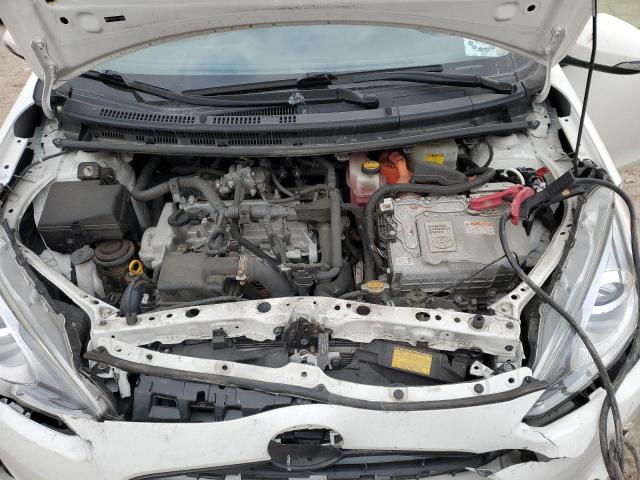 2015 TOYOTA PRIUS C - JTDKDTB37F1582509