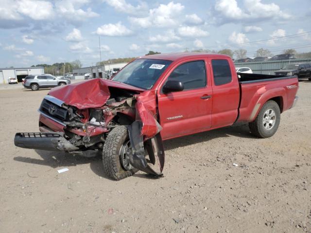 TOYOTA TACOMA