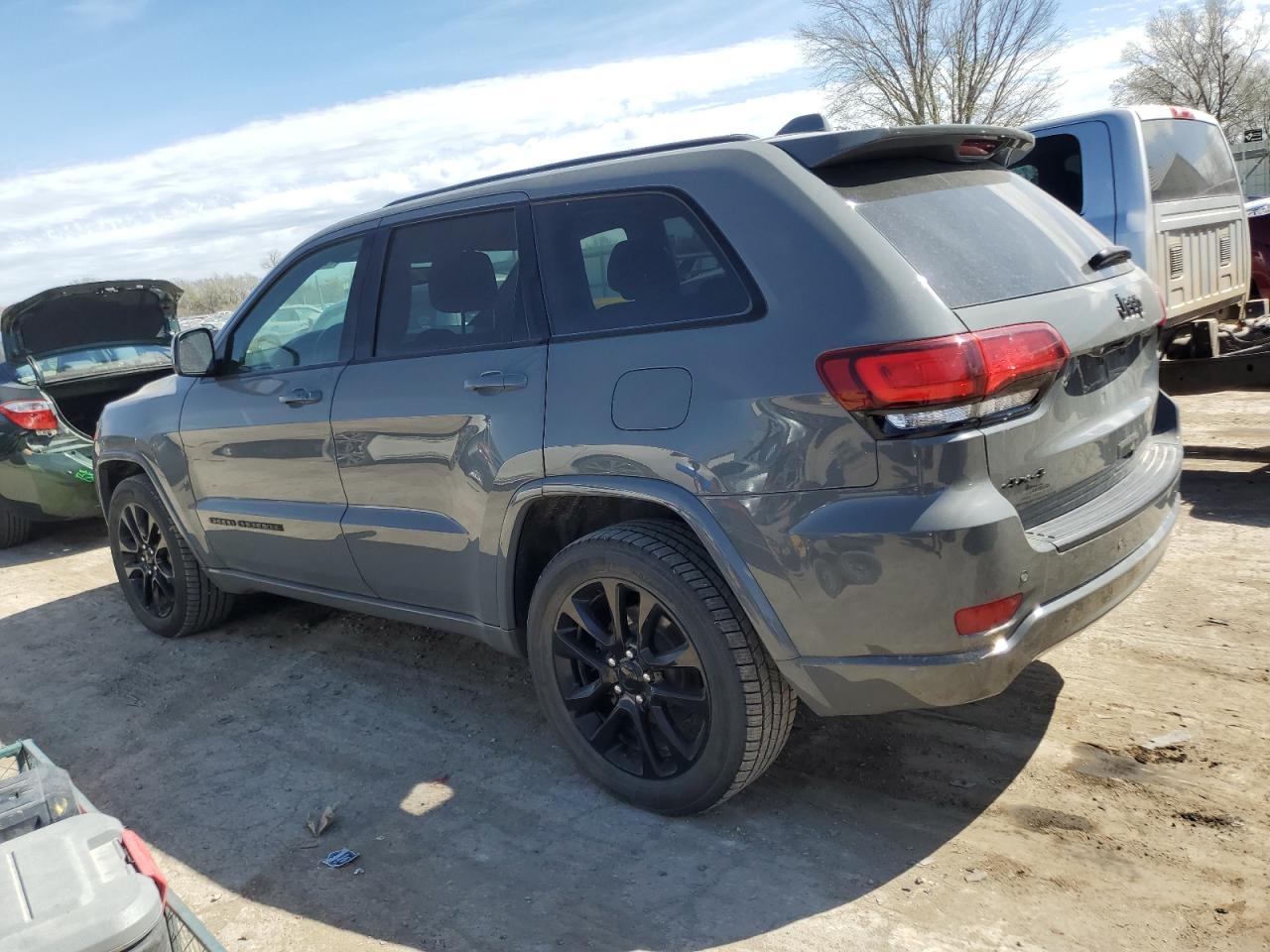 JEEP GRAND CHEROKEE LAREDO