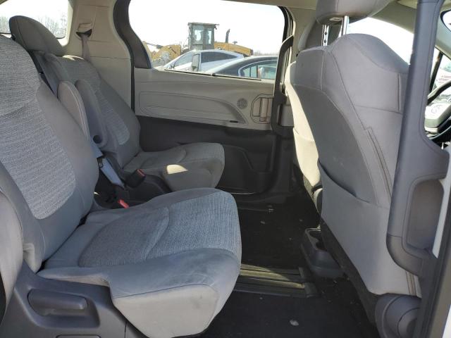 2021 TOYOTA SIENNA LE - 5TDKRKEC3MS046468