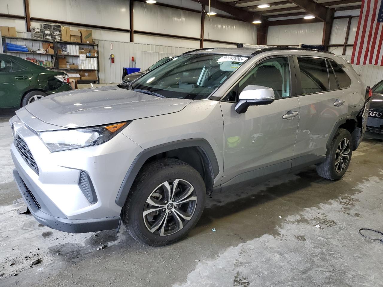 TOYOTA RAV4 LE