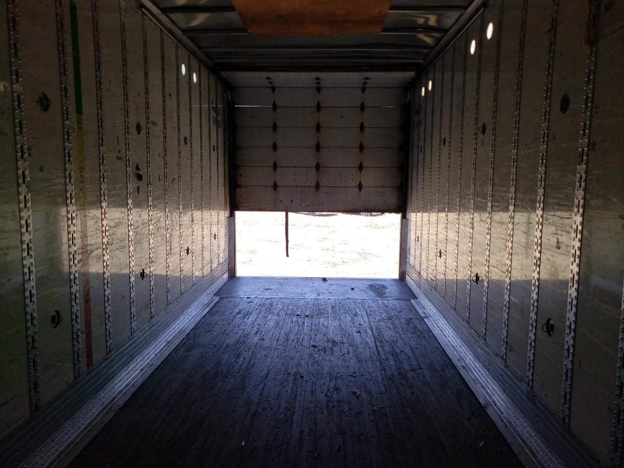 Lot #3261393547 2011 WABASH UNKNOWN