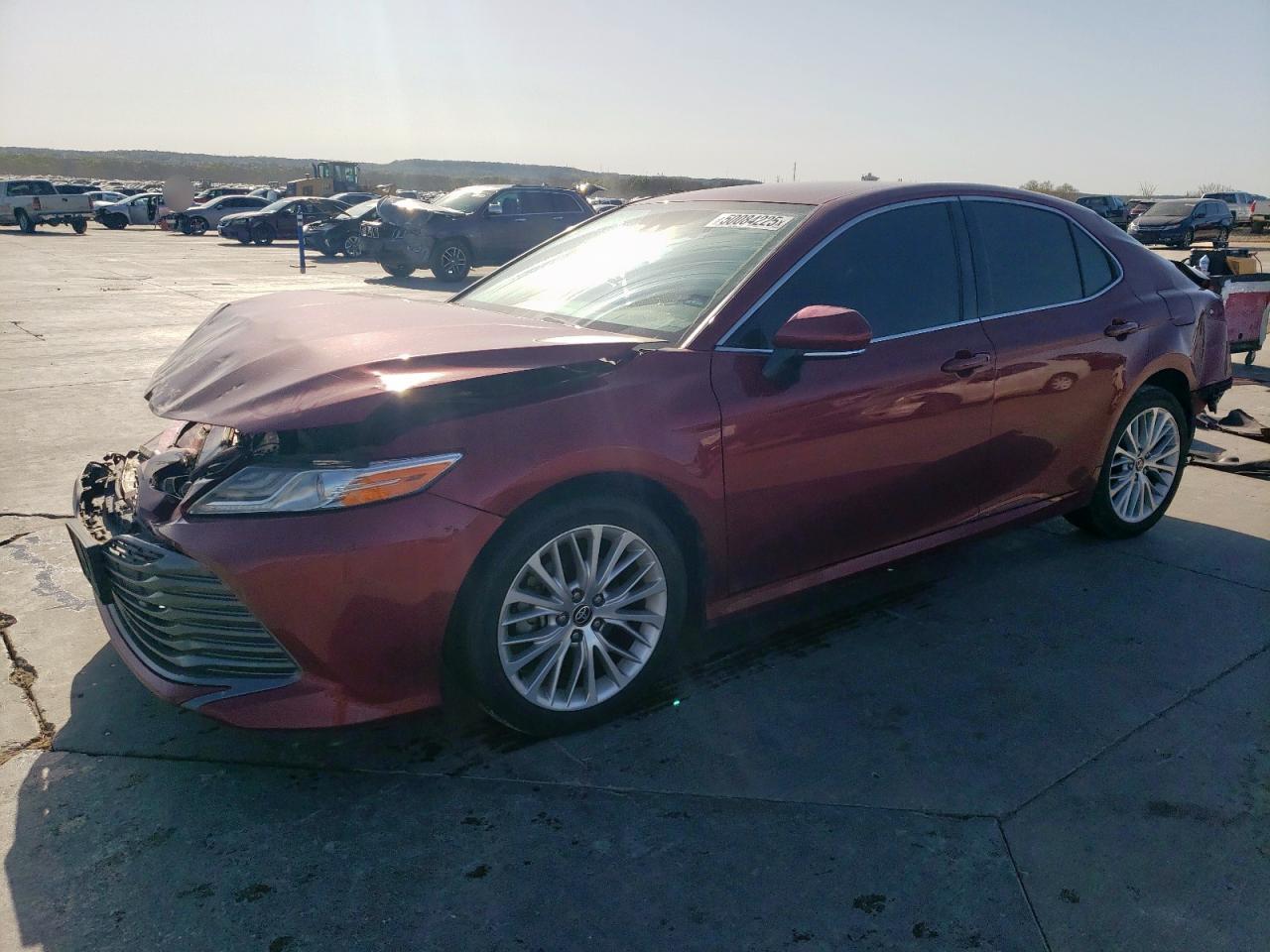 TOYOTA CAMRY XLE
