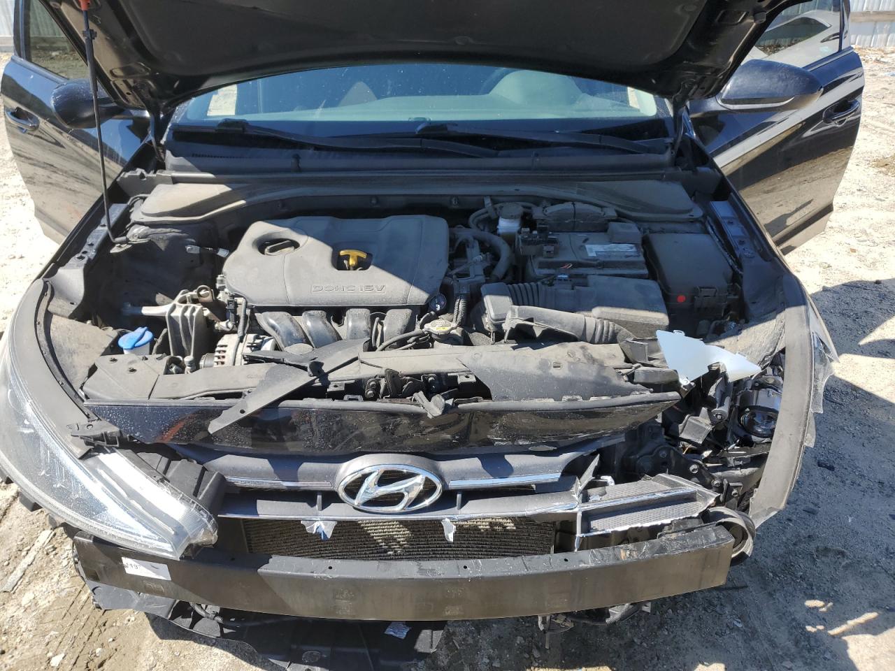 Hyundai Elantra se 2020