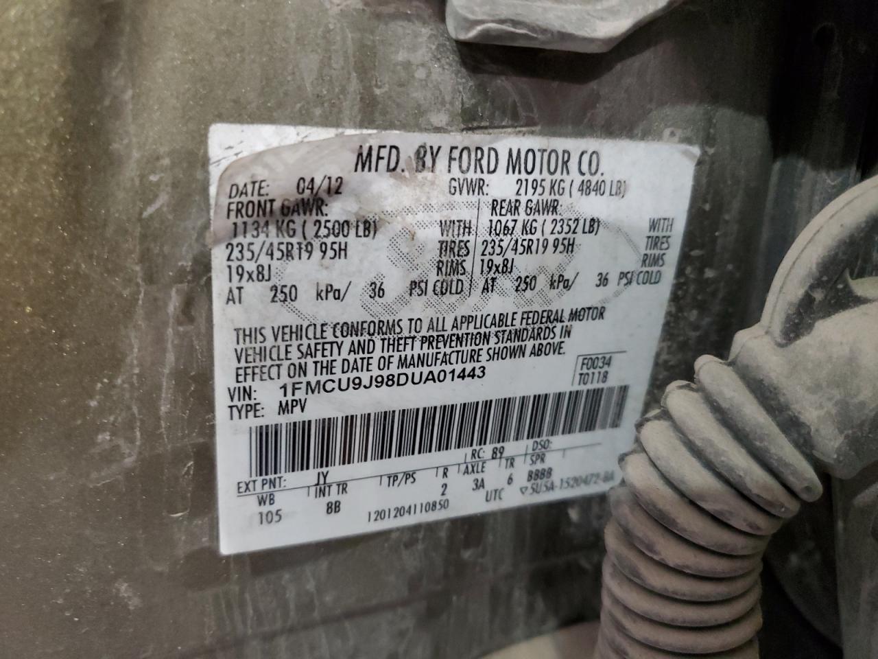 FORD ESCAPE TITANIUM