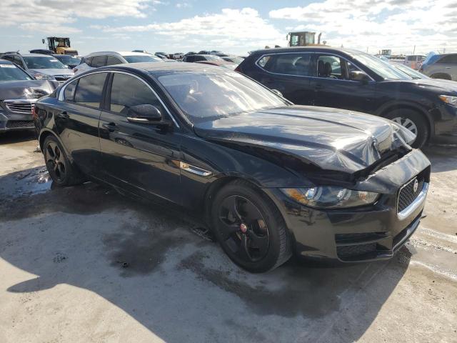 Vin: sajar4bg7ha977736, lot: 48751375, jaguar xe 20174