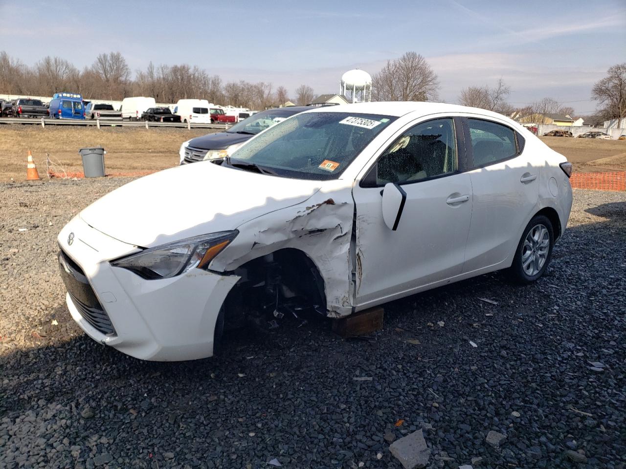 TOYOTA YARIS IA