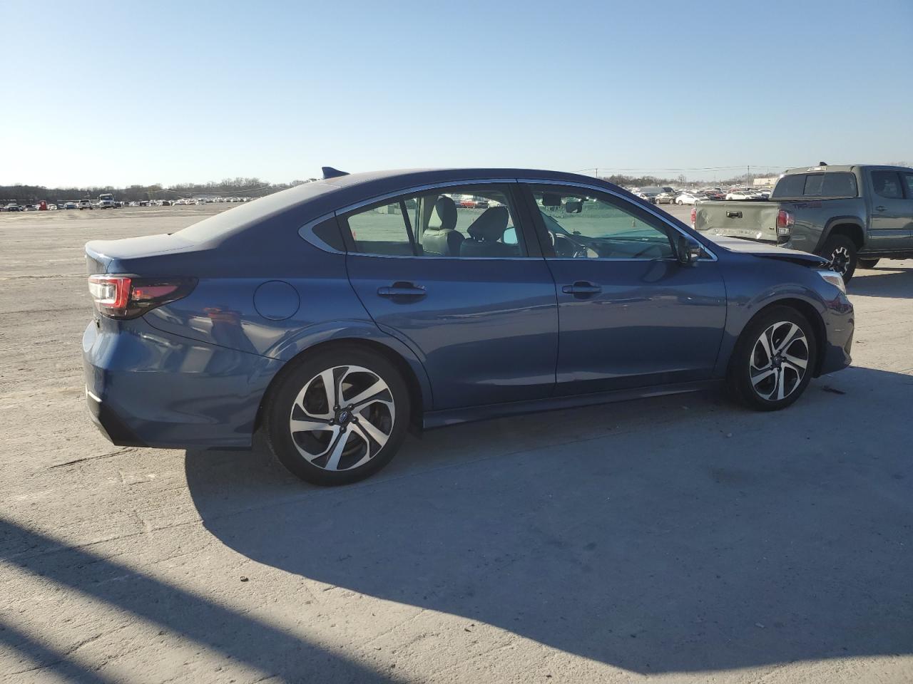 SUBARU LEGACY LIMITED