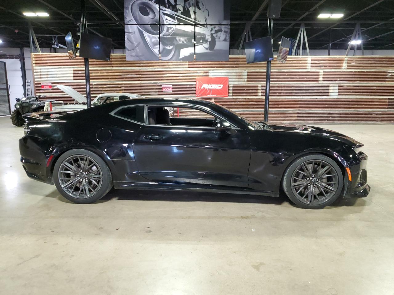 CHEVROLET CAMARO ZL1