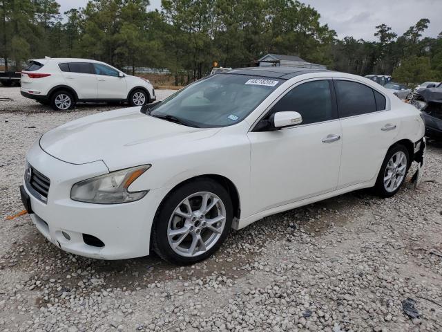 NISSAN MAXIMA S