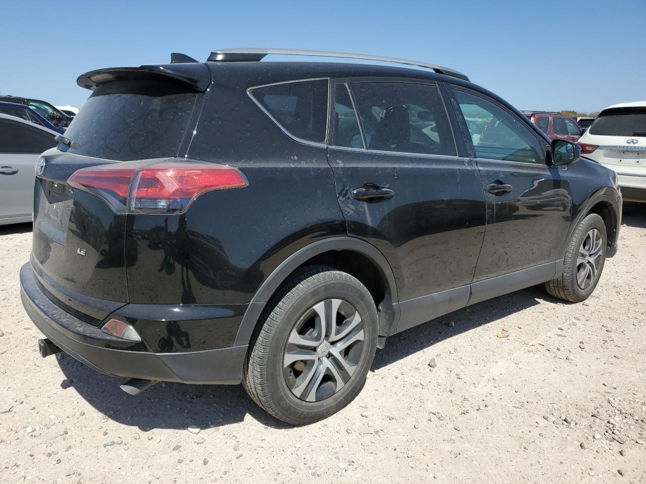TOYOTA RAV4 LE