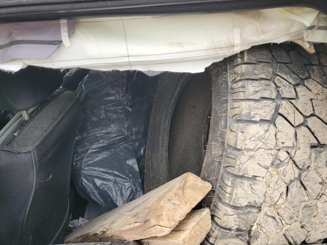 2019 TOYOTA 4RUNNER SR - JTEBU5JR4K5656338