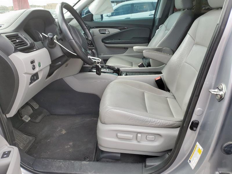 2019 HONDA PILOT TOUR 5FNYF5H98KB036816