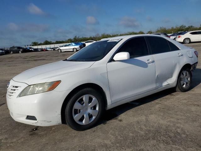 TOYOTA CAMRY BASE