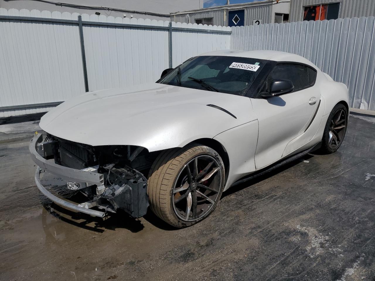 TOYOTA SUPRA BASE