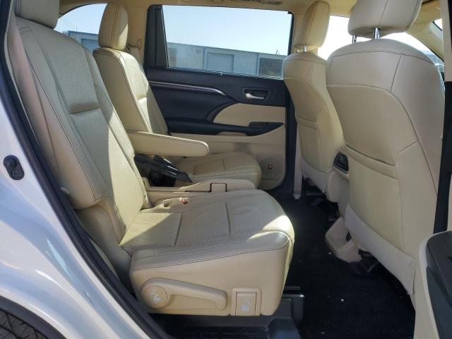 2016 TOYOTA HIGHLANDER - 5TDYKRFH5GS140681
