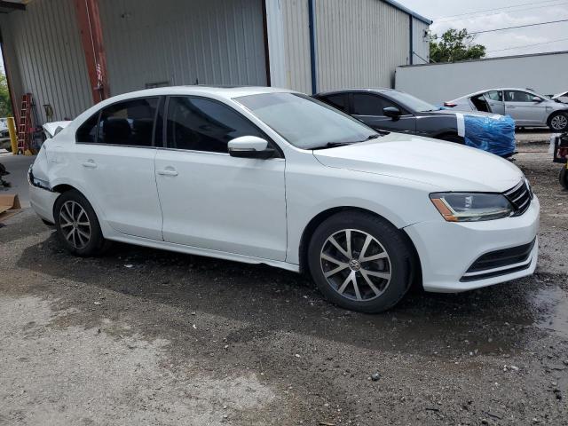 Vin: 3vwdb7aj0hm290421, lot: 50456465, volkswagen jetta se 20174
