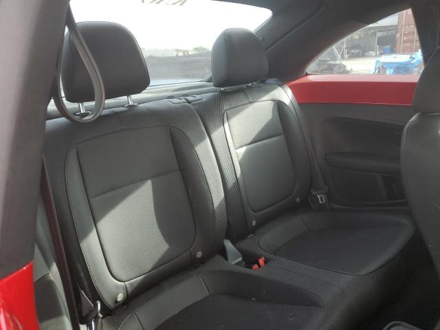 2016 VOLKSWAGEN BEETLE SE 3VWJ07AT3GM621808