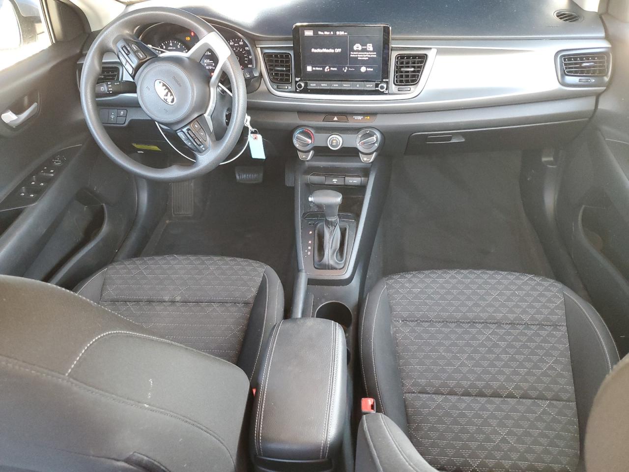 KIA RIO LX