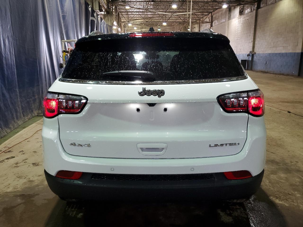 JEEP COMPASS LIMITED