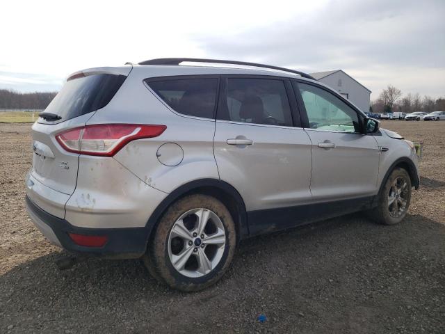 Vin: 1fmcu9gx7fub28063, lot: 49641965, ford escape se 20153
