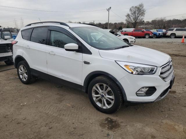 Vin: 1fmcu9hd4kua12656, lot: 50615755, ford escape sel 20194