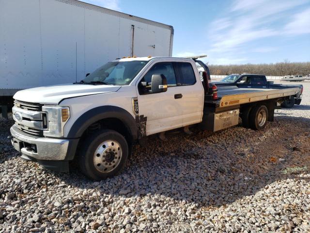 FORD F-550 SUPER DUTY