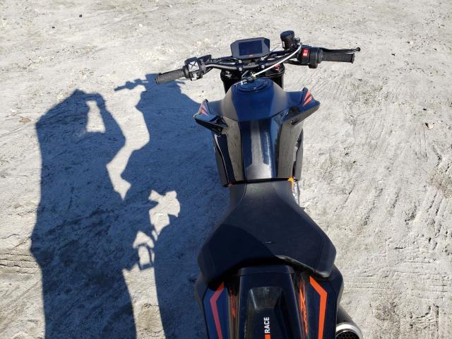 2022 KTM 890 DUKE R VBKTU9409NM830233