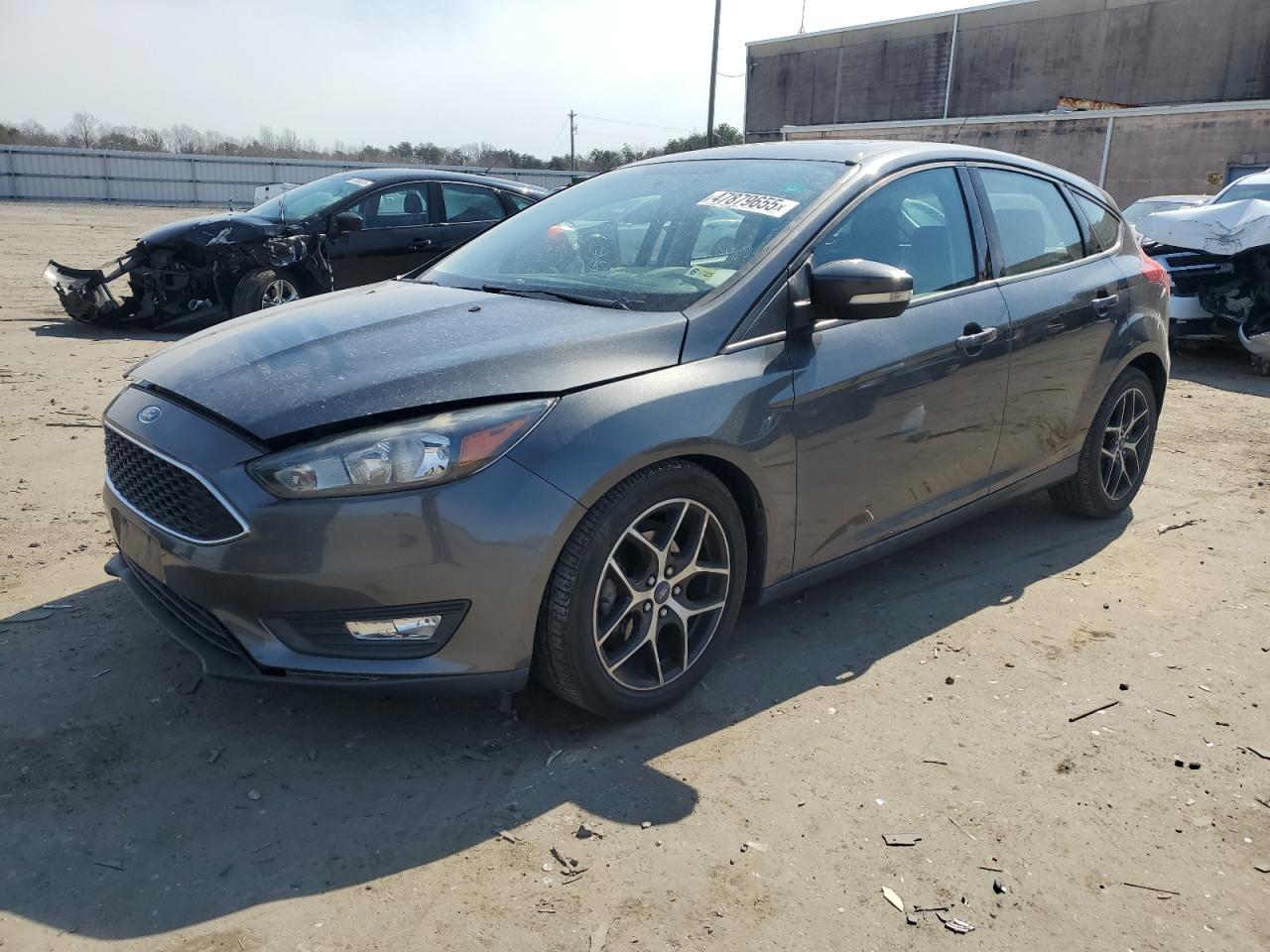 1FADP3M25HL338746 FORD FOCUS SEL 2017