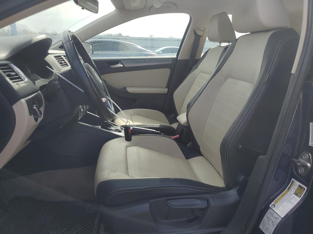 VOLKSWAGEN JETTA SEL