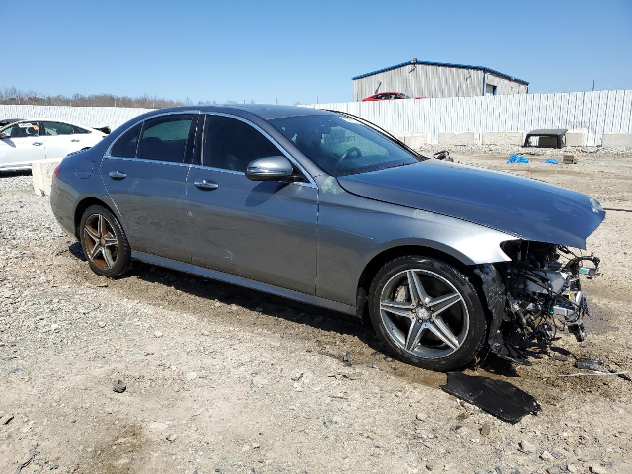 MERCEDES-BENZ E-CLASS 300 4MATIC