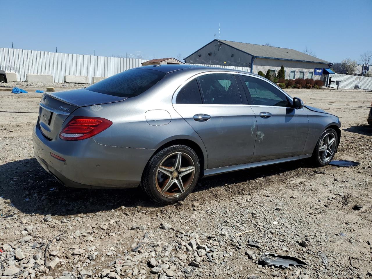 MERCEDES-BENZ E-CLASS 300 4MATIC