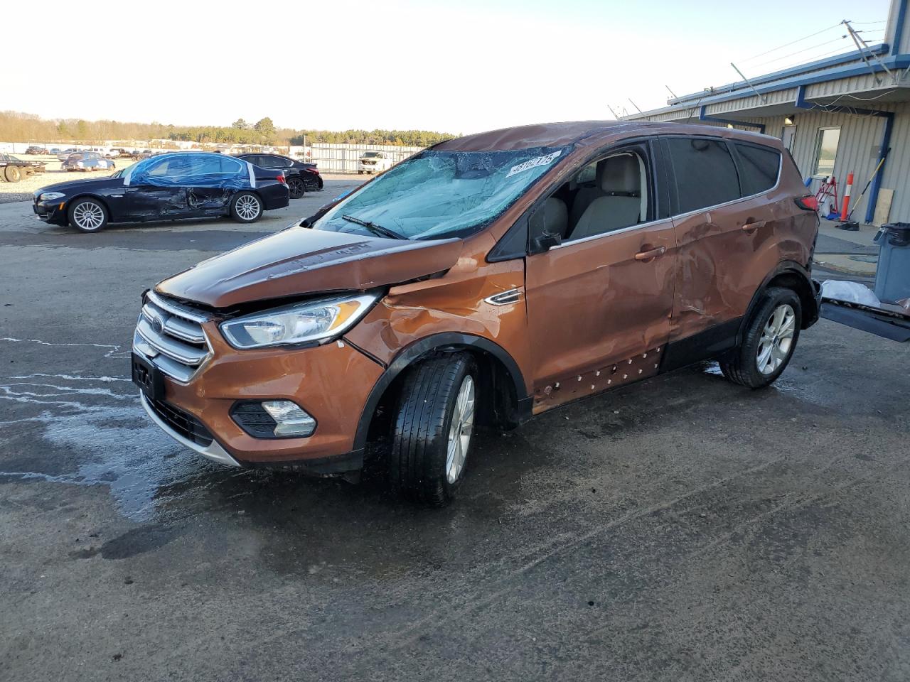 FORD ESCAPE SE