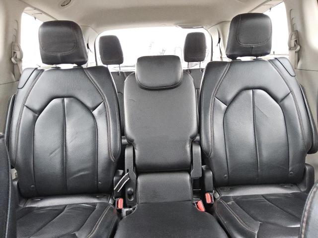 2017 CHRYSLER PACIFICA T 2C4RC1EG2HR760054