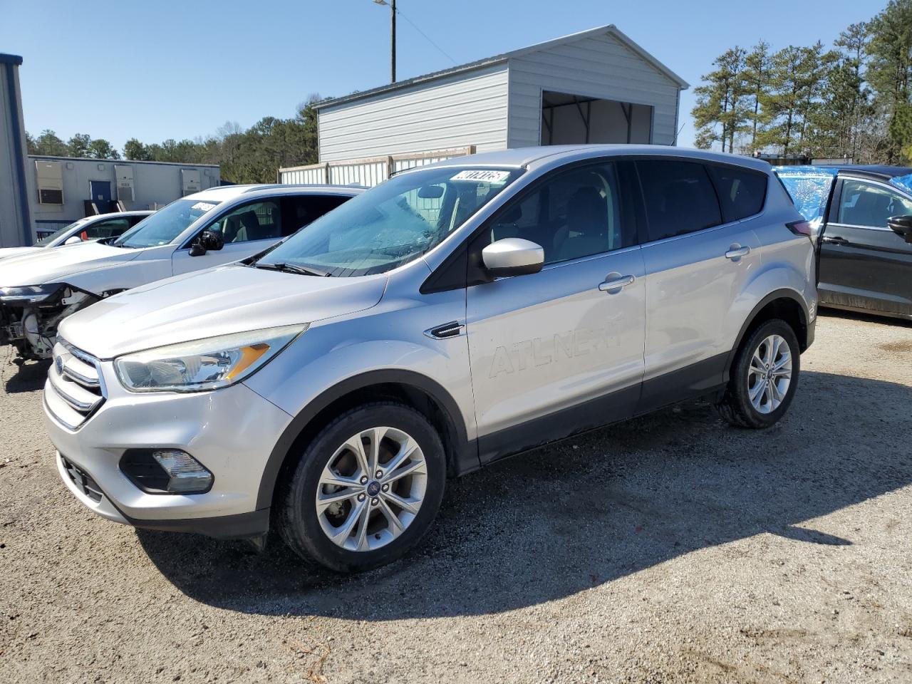 1FMCU0GD4HUD56428 FORD ESCAPE SE 2017