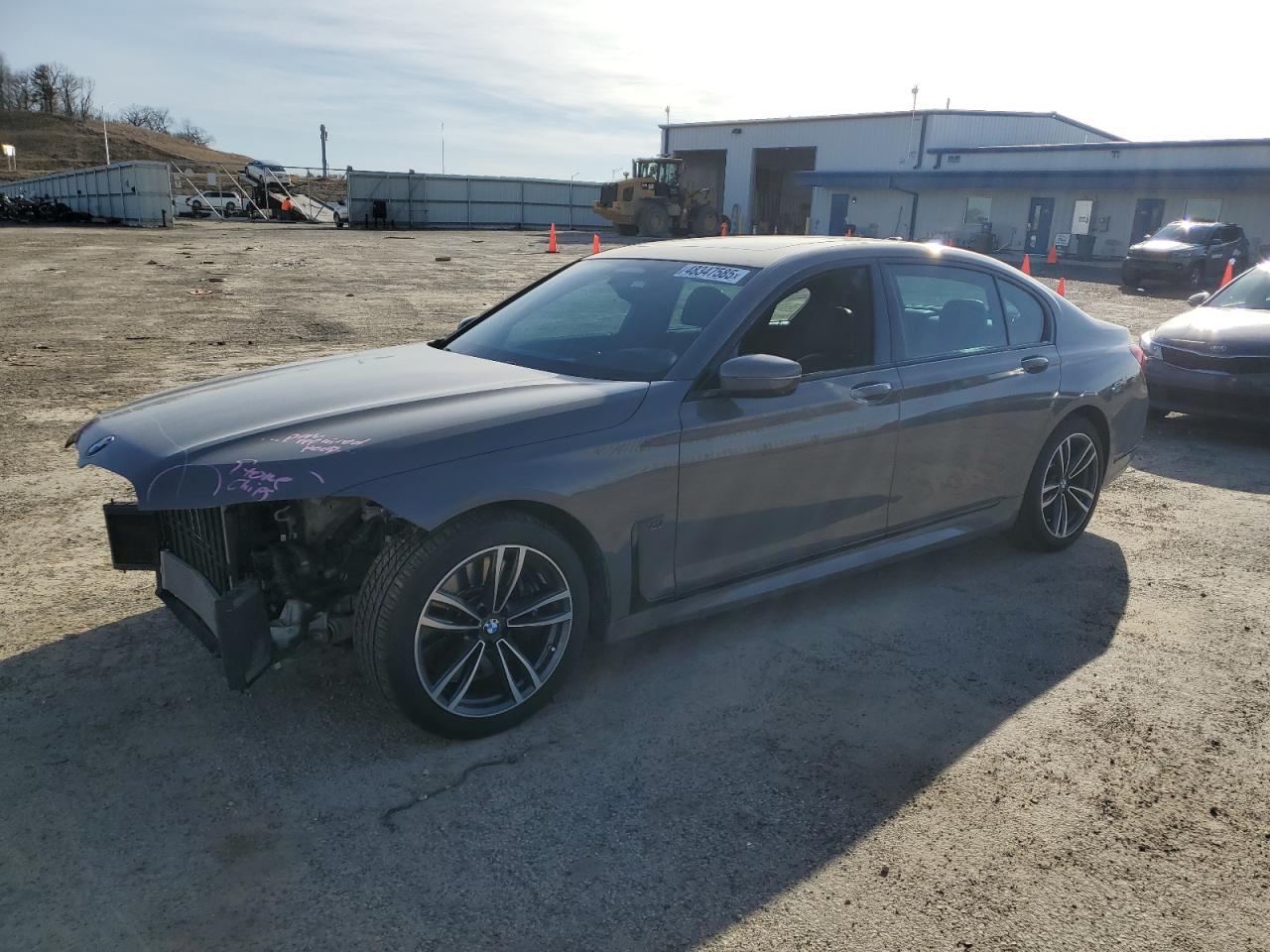WBA7T4C01MCE94317 BMW 740 XI 2021